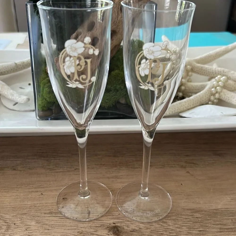 2 Perrier Jouet signature champagne flutes glasses with floral design set of two